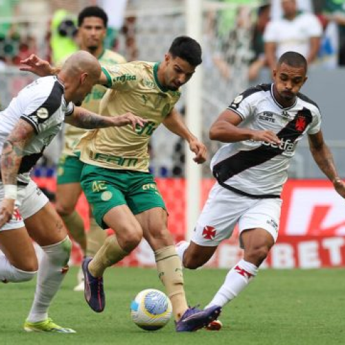 Palmeiras vence Vasco e segue na cola do Botafogo no Brasileirão 2024